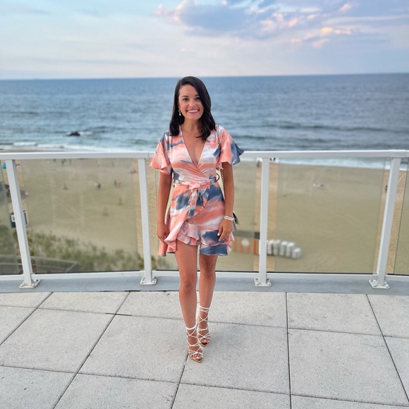 I may be small, but my closet is BIG! - Picture 3 of 5